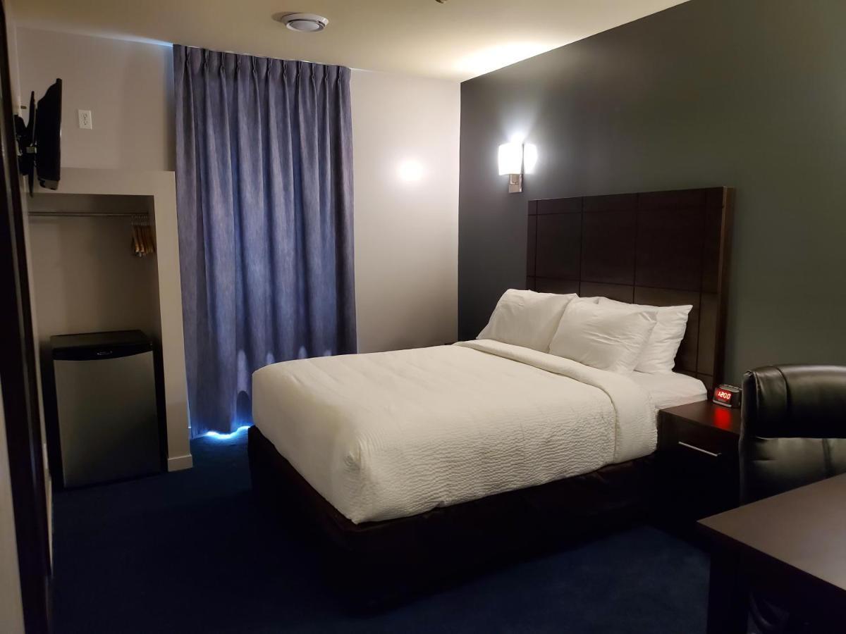 Econo Lodge Монреаль Екстер'єр фото