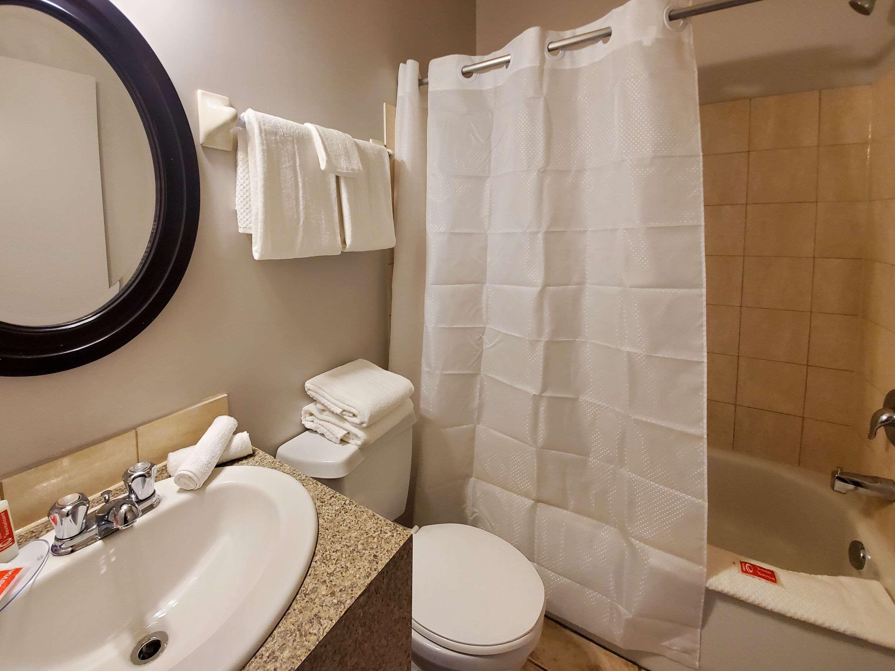 Econo Lodge Монреаль Екстер'єр фото
