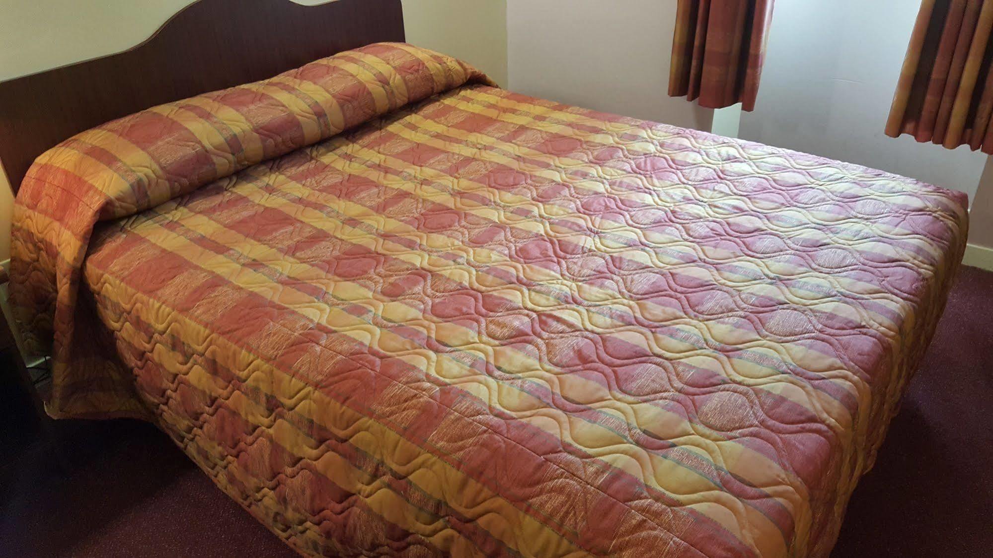 Econo Lodge Монреаль Екстер'єр фото