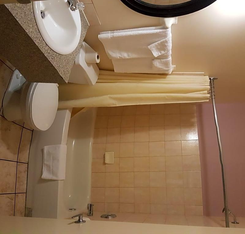 Econo Lodge Монреаль Екстер'єр фото